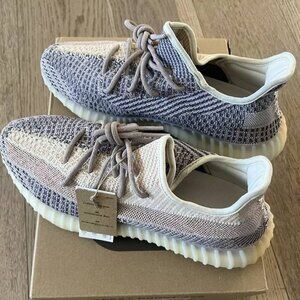 NEW! Adidas Originals Yeezy Boost 350 V2 ASHPEA GY7658 11.5 - $275